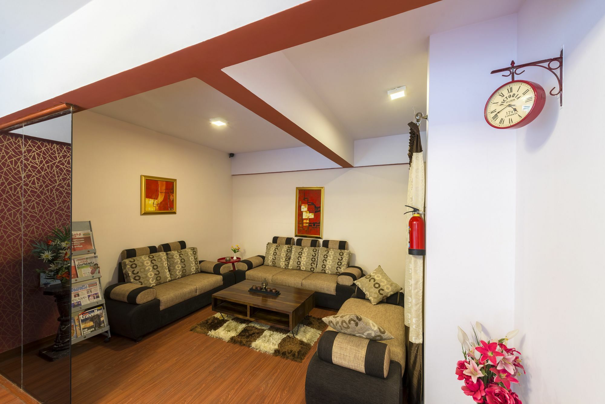 Hotel Raj Comforts -Golf View บังกาลอร์ ภายนอก รูปภาพ